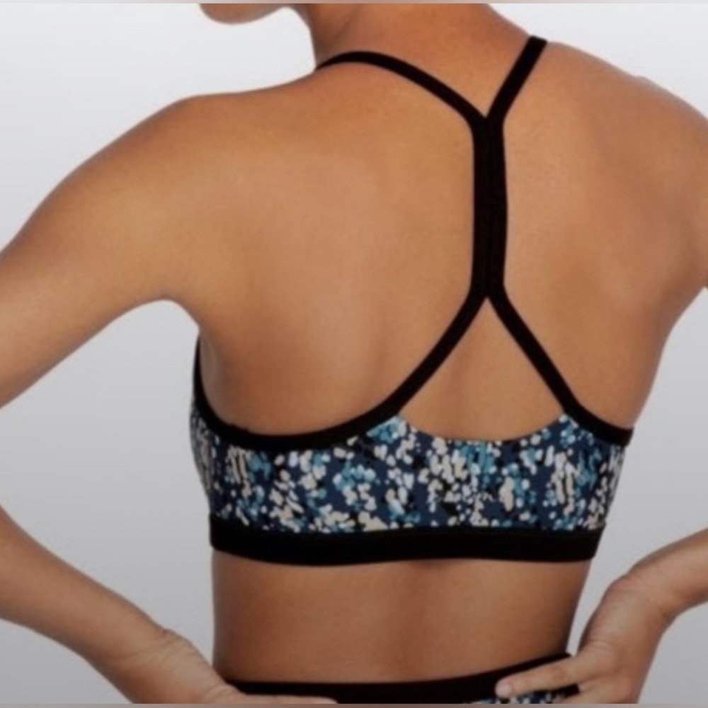 NWT Calme by Johnny Was Endurance Sports Bra